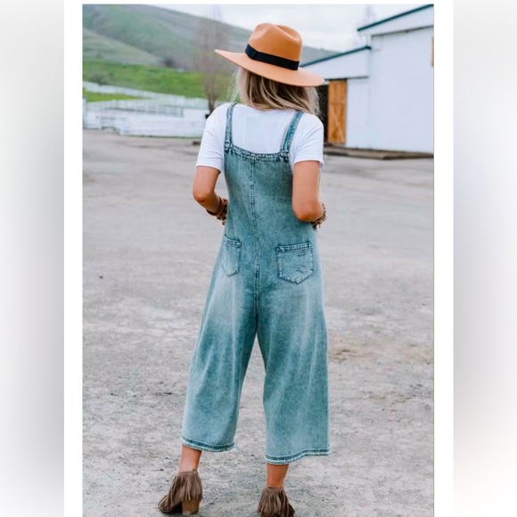 EASEL High Hopes Oversized Baggy Overalls - Picture 2 of 11